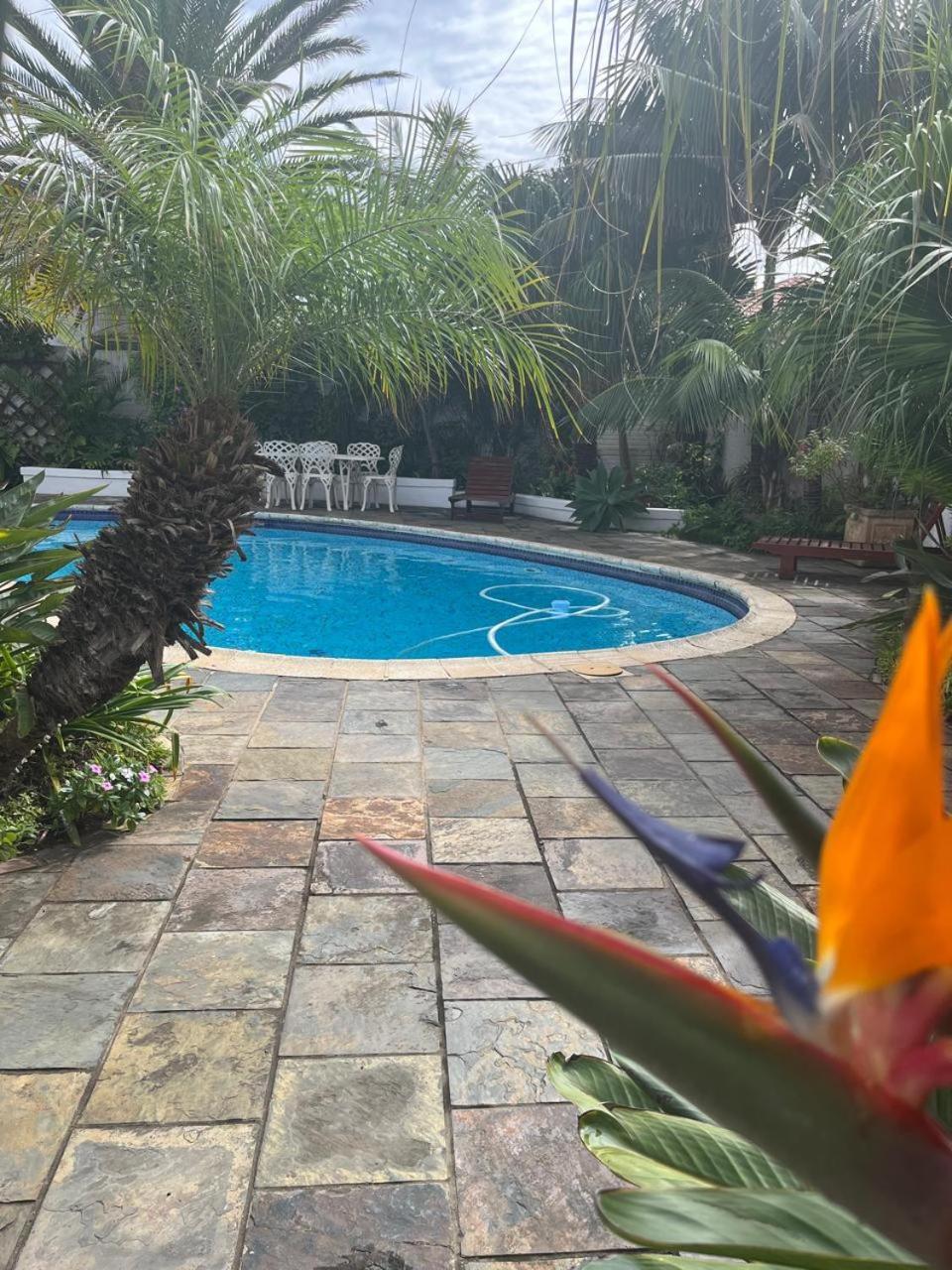 At Sta-Plus Guest House 포트엘리자베스 외부 사진